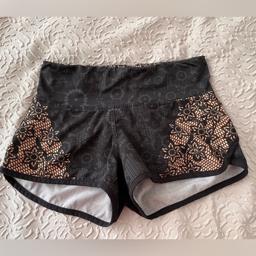 InknBurn Black Lace Look Running Shorts Sz 2